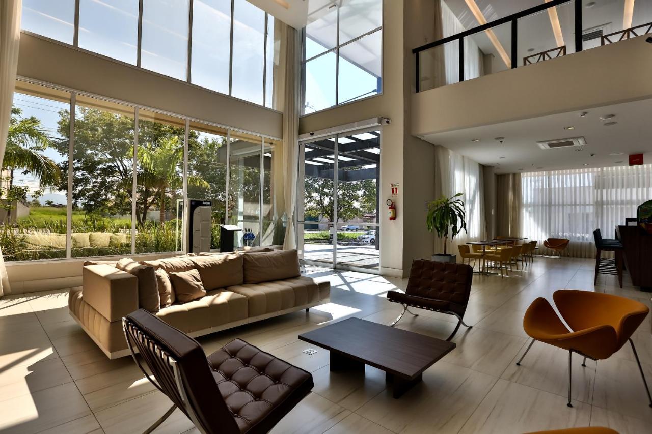 Summit Suítes Hotel 4*