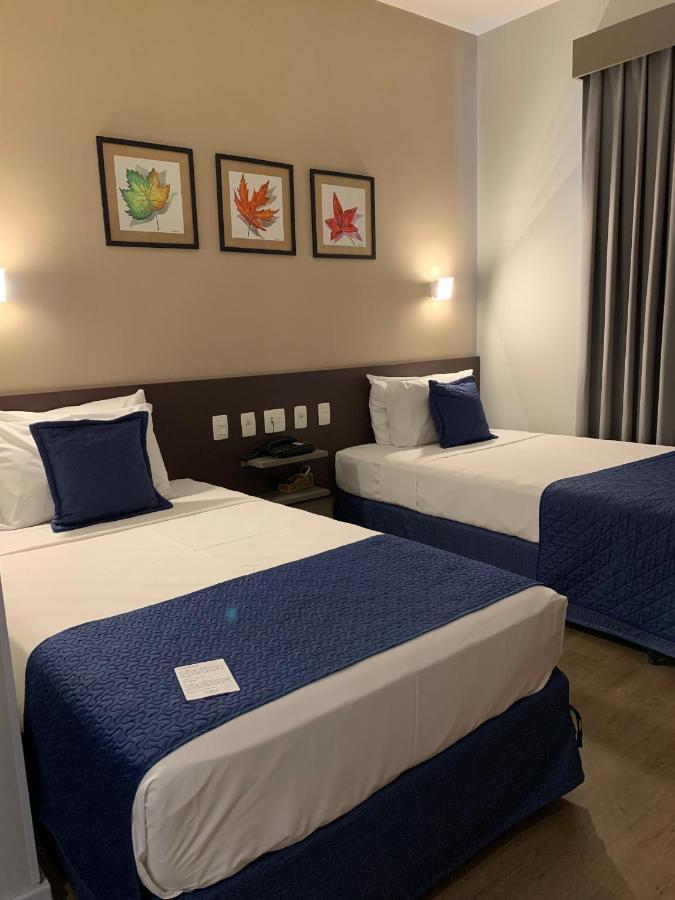 Hotel Summit Suítes
