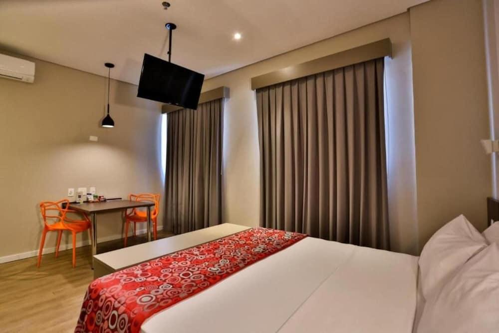 Summit Suítes Hotel 4*