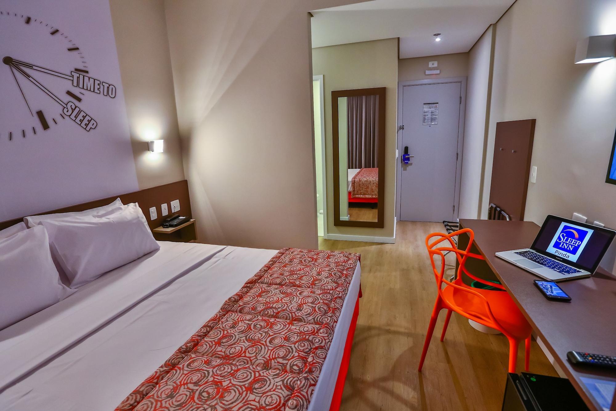 Hotel Summit Suítes